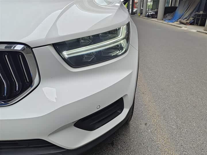 Zdjęcie 7 - Volvo XC40