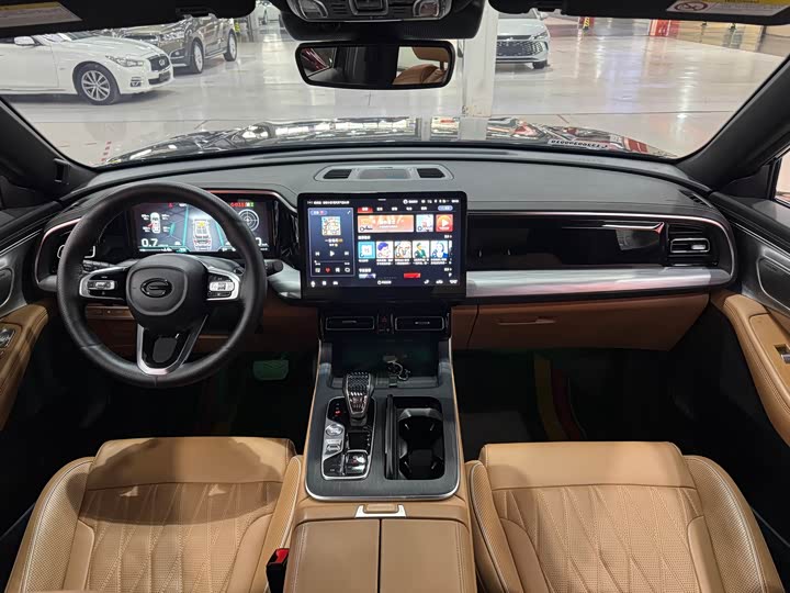 GAC Trumpchi GS8 2024 2024款 领航系列 2.0TGDI 四驱豪华智联版 7座