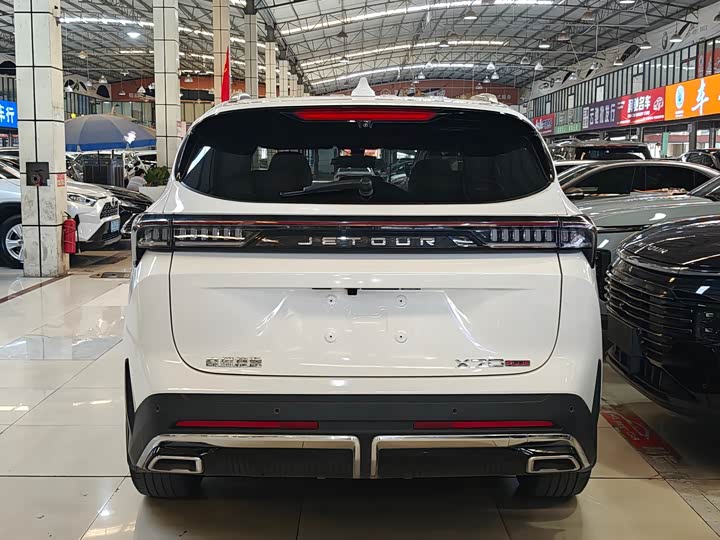 Jetour X70 Plus 2025 2025款 1.5T 豪华版 7座