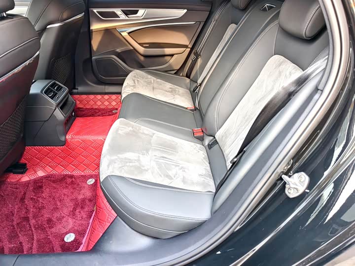 Audi A6L 2024 2024款 40 TFSI 豪华动感型