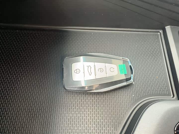 Photo 9 - Geely Binrui