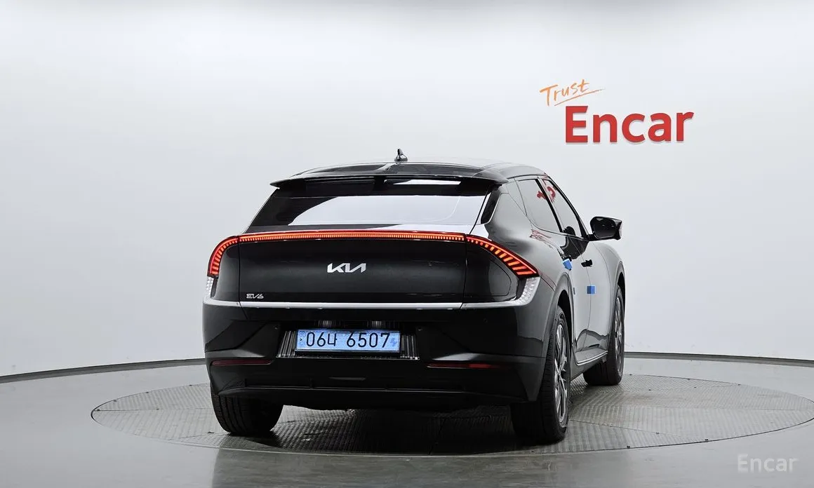 Zdjęcie 4 - Kia EV6