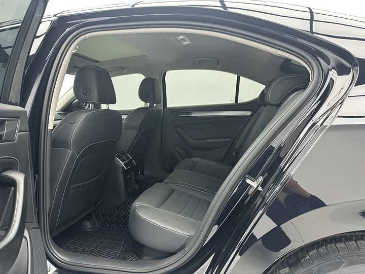 Skoda Superb 2023 2023款 TSI280 DSG尊享版