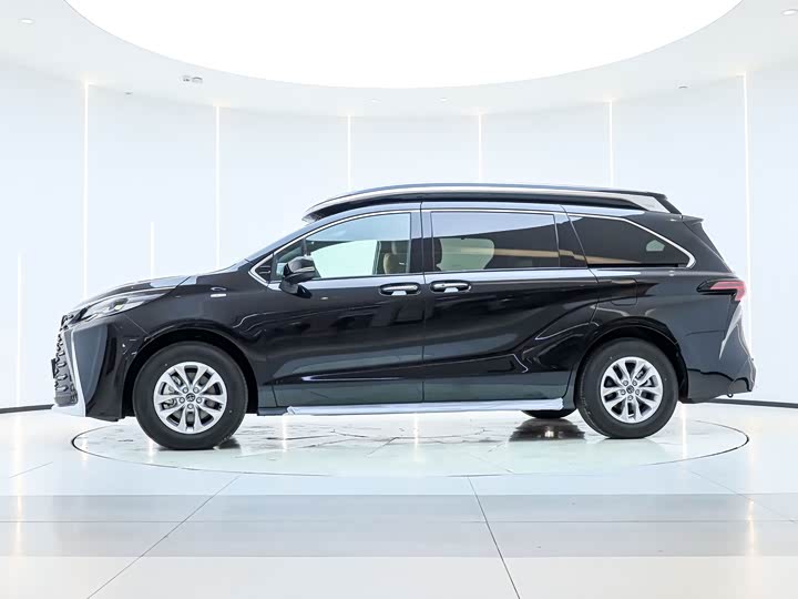 Toyota Granvia 2026 2026款 2.5L混动 舒适版