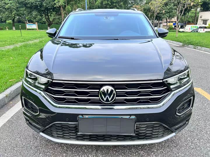 Фото 1 - Volkswagen T-Roc