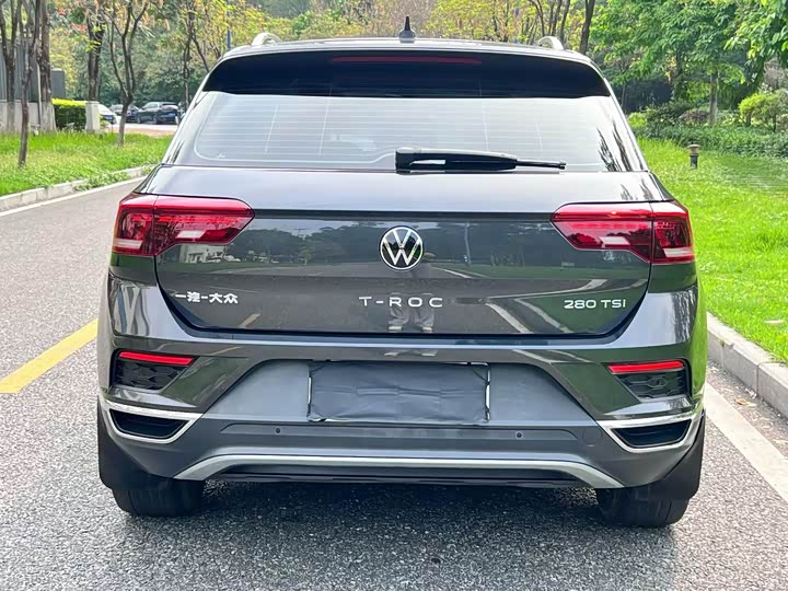 Фото 8 - Volkswagen T-Roc
