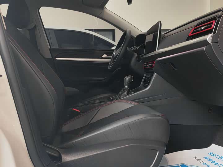 Volkswagen Lavida 2024 2024款 300TSI DSG星空领先版