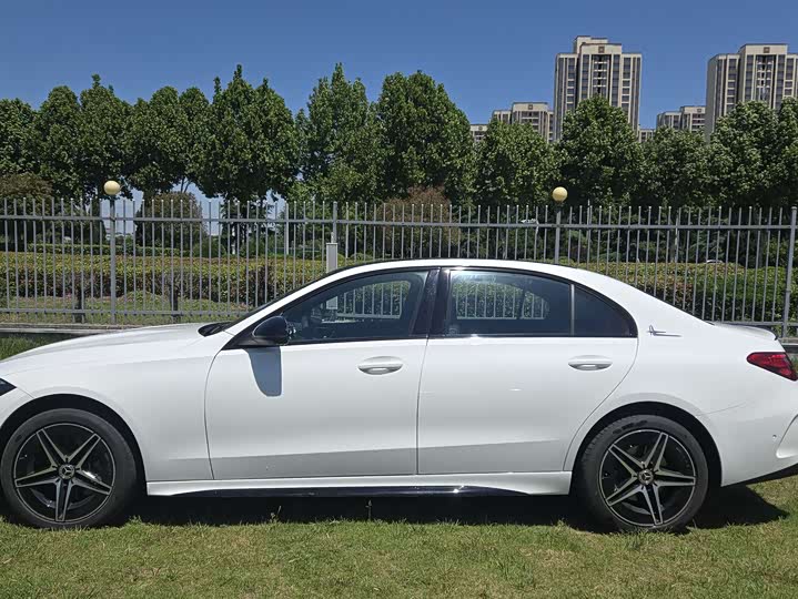 Фото 2 - Mercedes-Benz C-Class