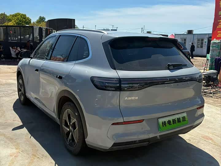 Фото 3 - Geely Galaxy E5