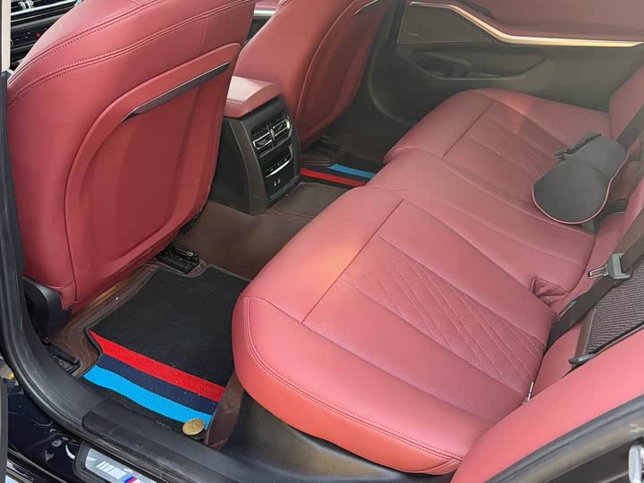 Фото 8 - BMW 3 Series