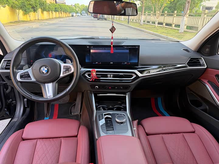 Фото 9 - BMW 3 Series