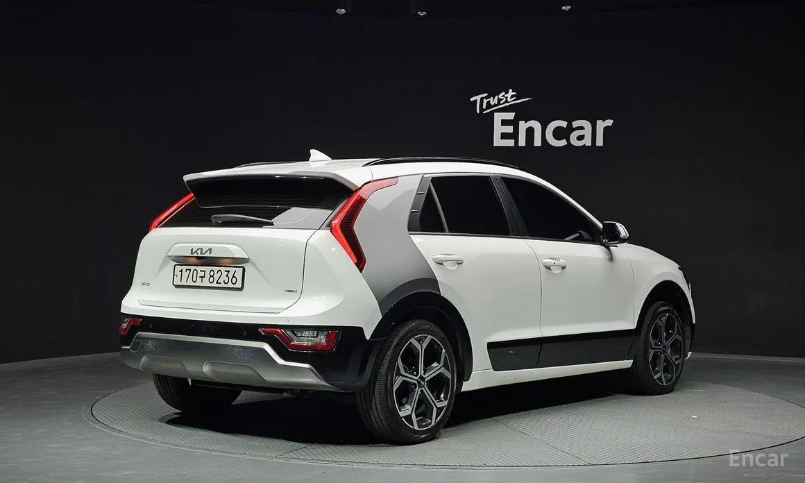 Zdjęcie 2 - Kia Niro
