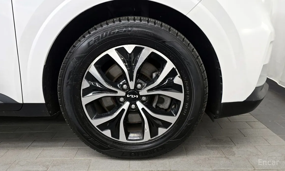 Фото 21 - Kia Carnival