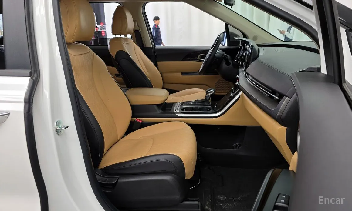 Фото 26 - Kia Carnival