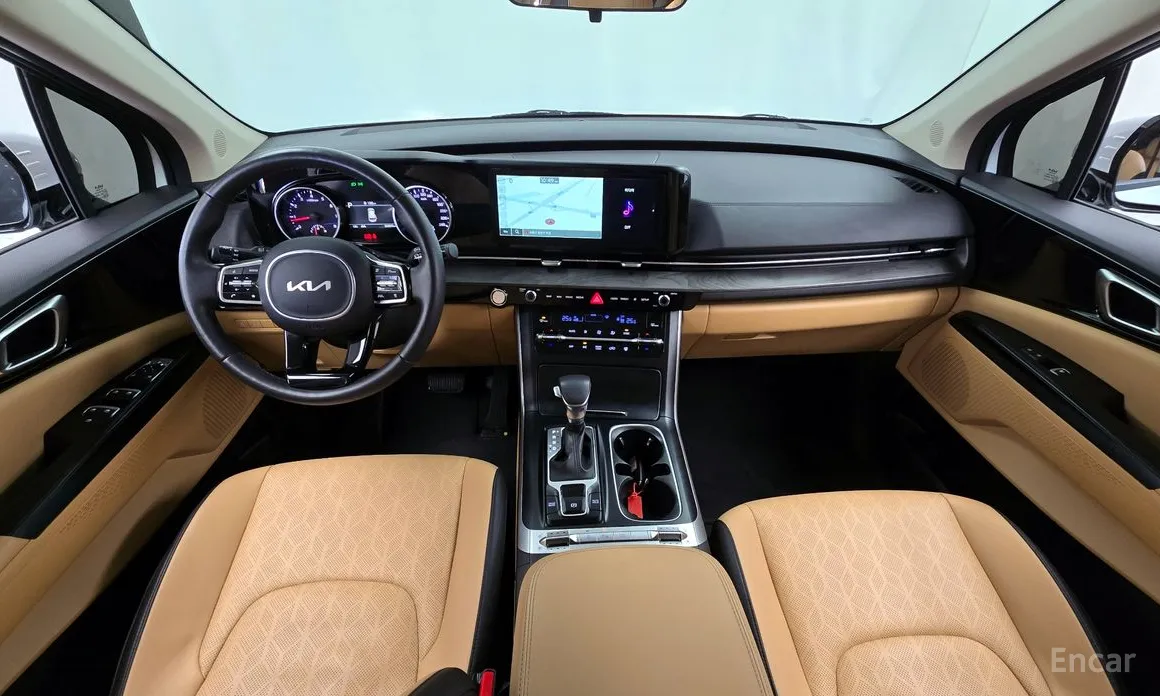 Фото 7 - Kia Carnival