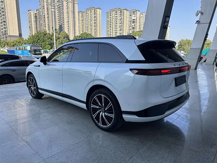 XPeng G9 2022 2022款 650 性能版Max