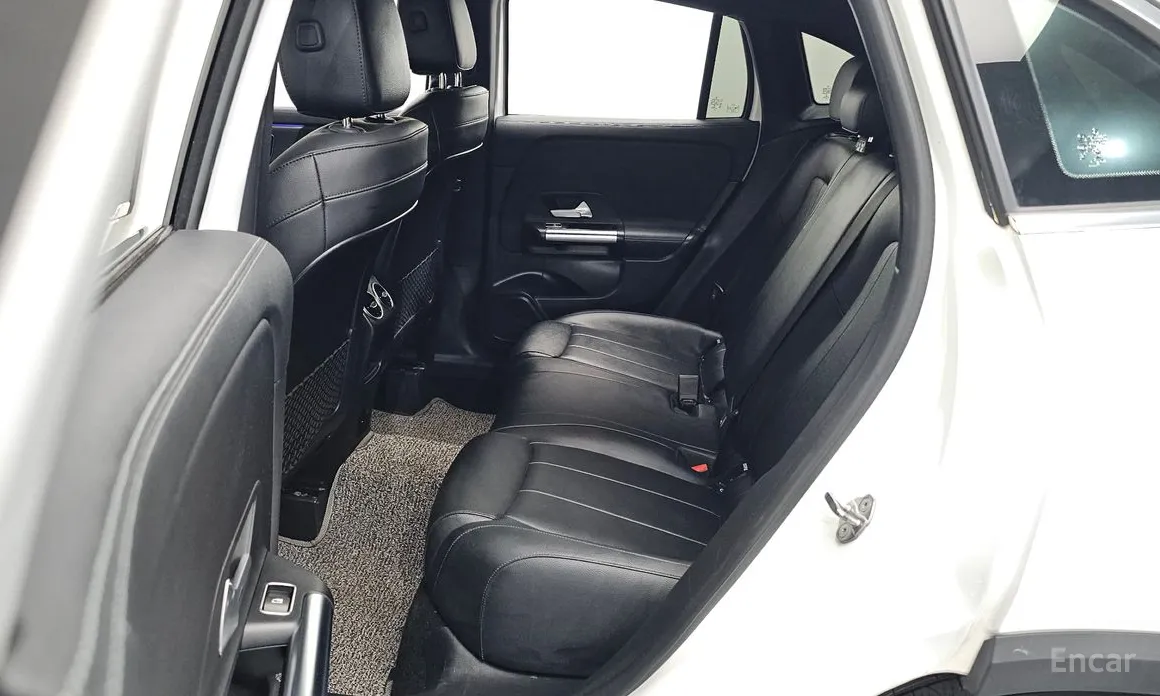 Mercedes-Benz GLA-Class 2020 GLA220