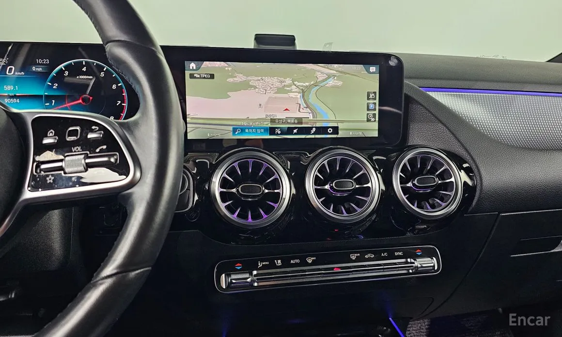 Mercedes-Benz GLA-Class 2020 GLA220