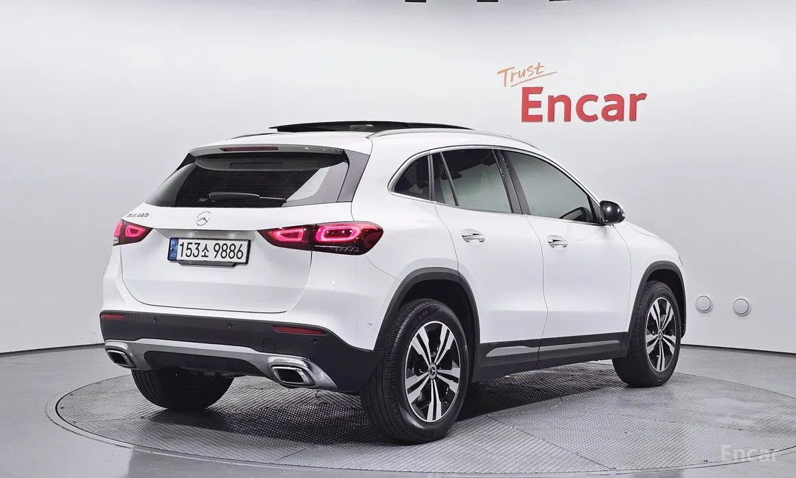 Mercedes-Benz GLA-Class 2020 GLA220