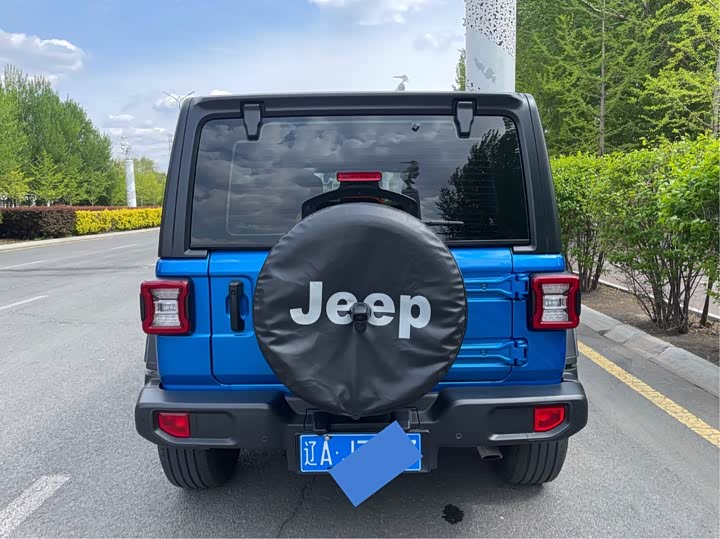 Jeep Wrangler 2021 2021款 2.0T 罗宾汉四门版