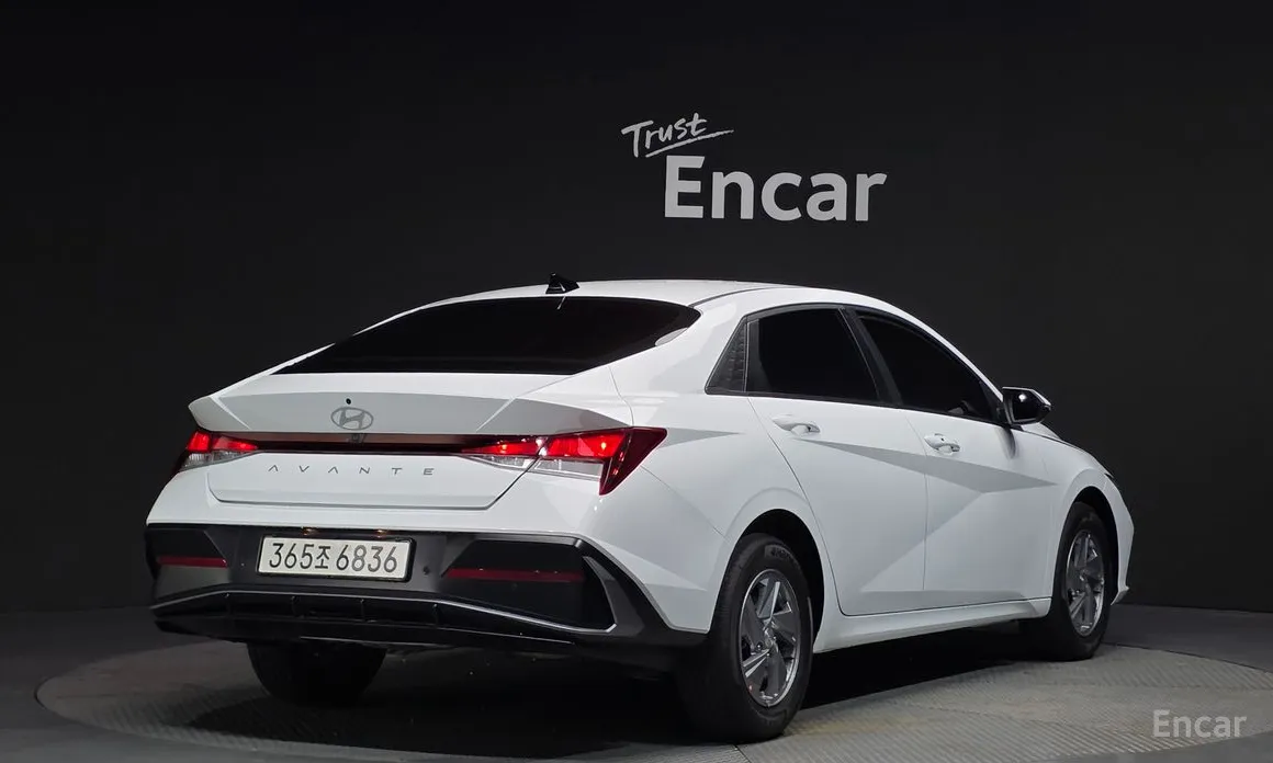 Hyundai Avante 2023 1.6