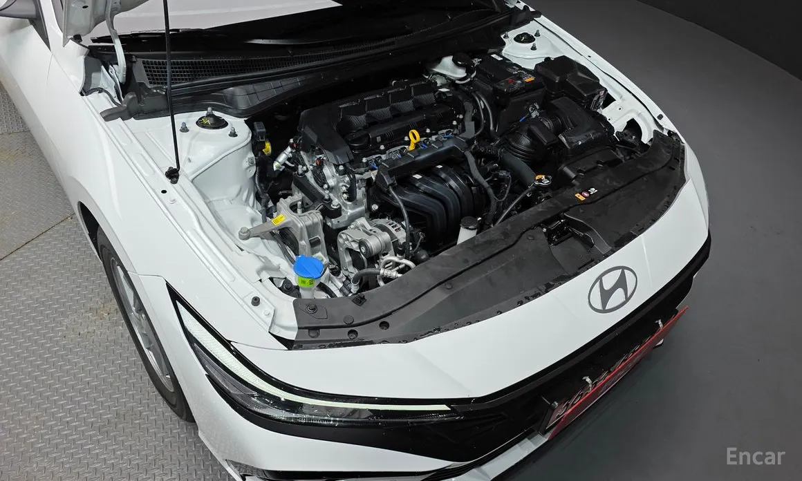 Hyundai Avante 2023 1.6