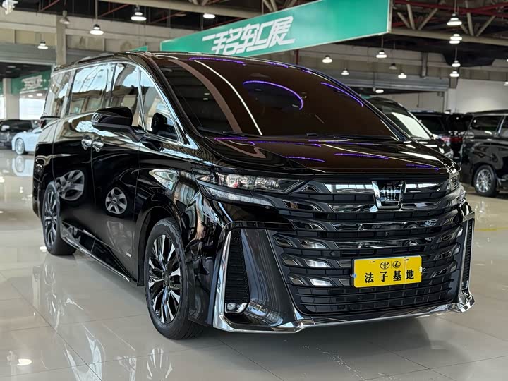 Toyota Vellfire 2024 2024款 皇冠 双擎 2.5L 至尊行政版