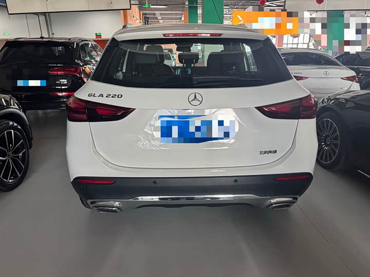 Zdjęcie 5 - Mercedes-Benz GLA-Class