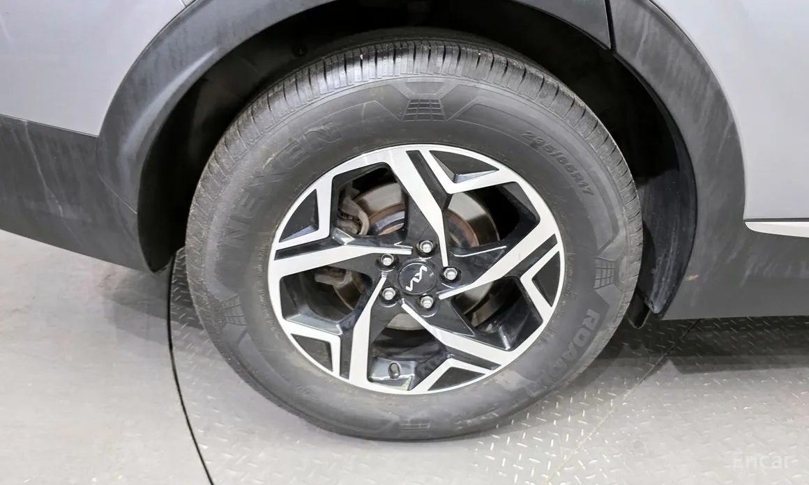 Фото 5 - Kia Sportage