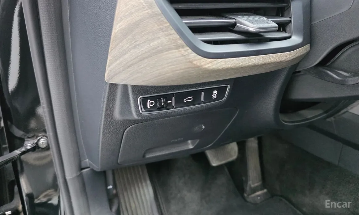 صورة 12 - Kia K8