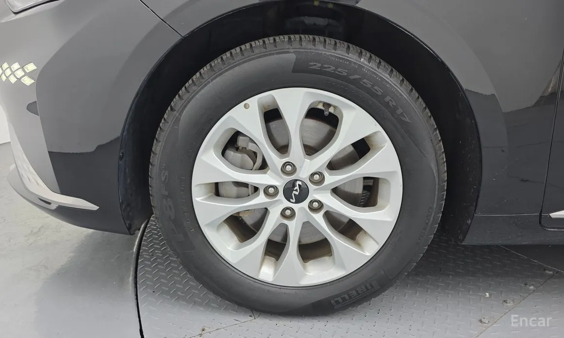 صورة 5 - Kia K8