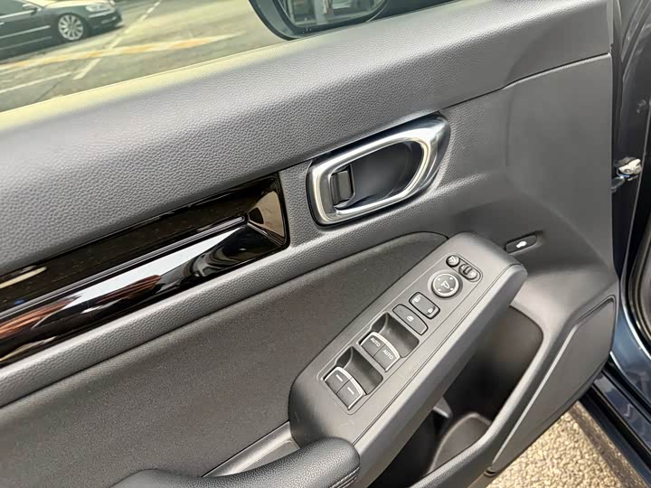 Фото 7 - Honda Civic