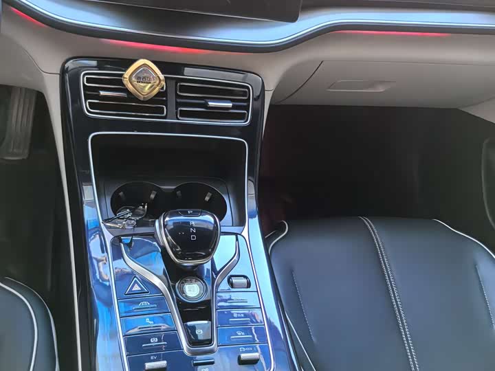BYD Qin Plus 2021 2021款 DM-i 120KM 旗舰型