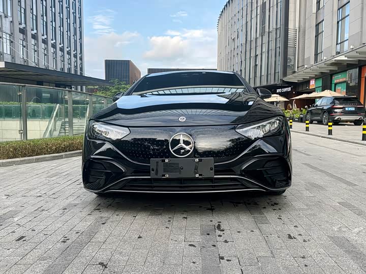 Фото 2 - Mercedes-Benz EQE
