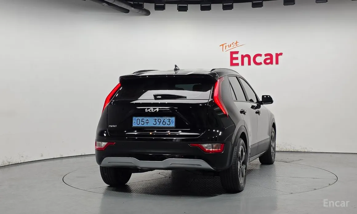Фото 4 - Kia Niro