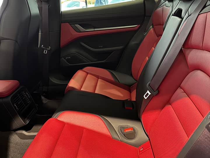 Porsche Taycan 2026 2026款 Taycan 4