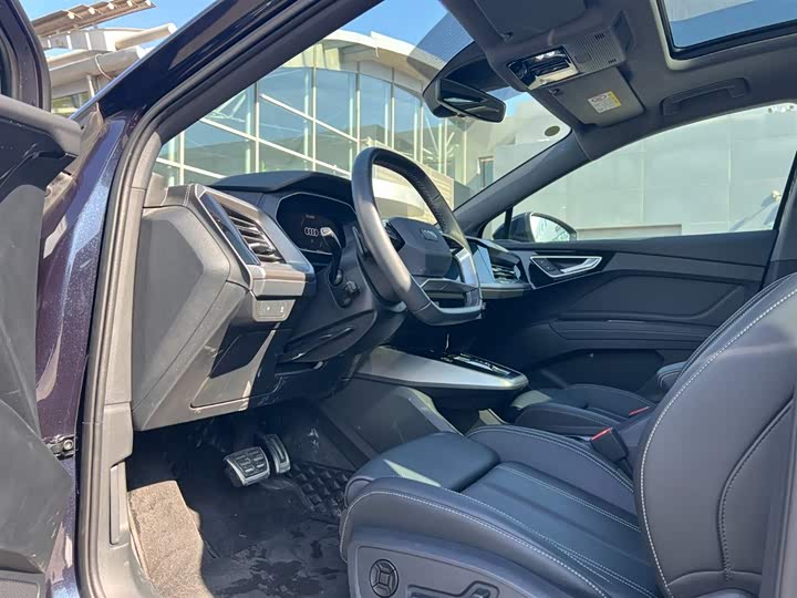 2024 Audi Q4 e-tron