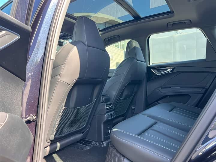 2024 Audi Q4 e-tron