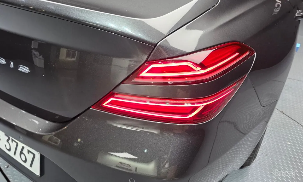 Genesis G70 2020 Gasoline 2.5T 2WD