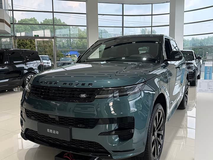 2026 Land Rover Range Rover Sport