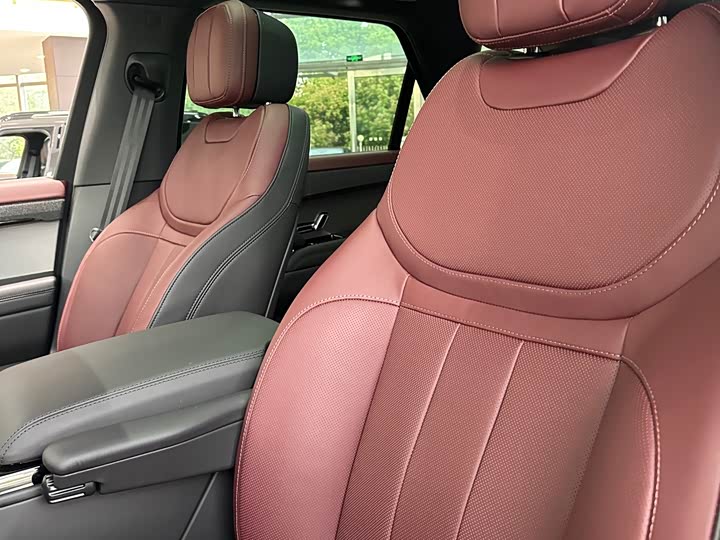 2026 Land Rover Range Rover Sport