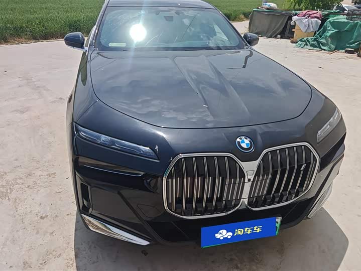 BMW i7 2023 2023款 eDrive50L 领先M运动套装