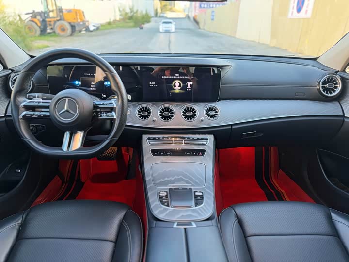 Zdjęcie 5 - Mercedes-Benz E-Class