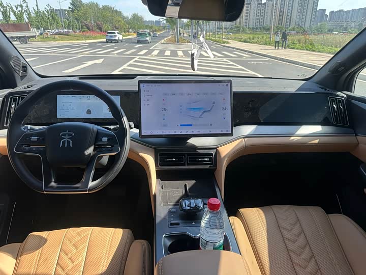 Фото 8 - BYD Song L DM-i Hybrid