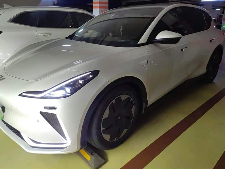 IM motors LS7 2023 2023款 90kWh Elite后驱版