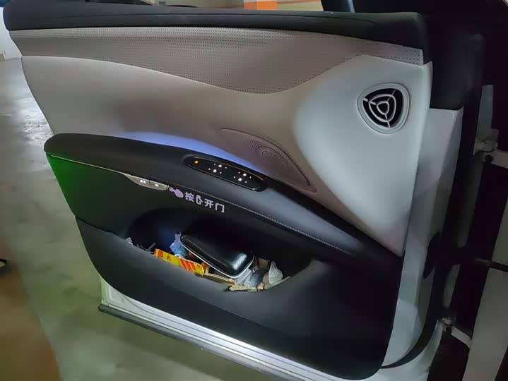 IM motors LS7 2023 2023款 90kWh Elite后驱版