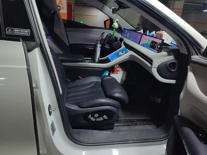 IM motors LS7 2023 2023款 90kWh Elite后驱版