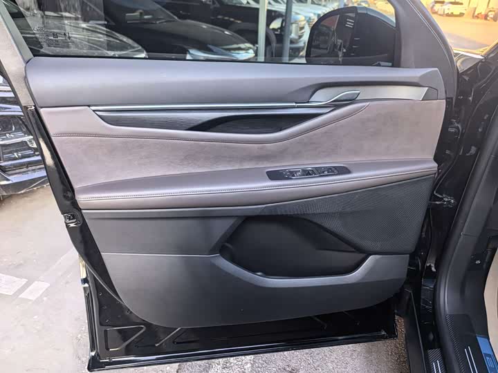 Ford Edge 2026 2026款 锐界L 2.0T EcoBoost 四驱七座至尊型