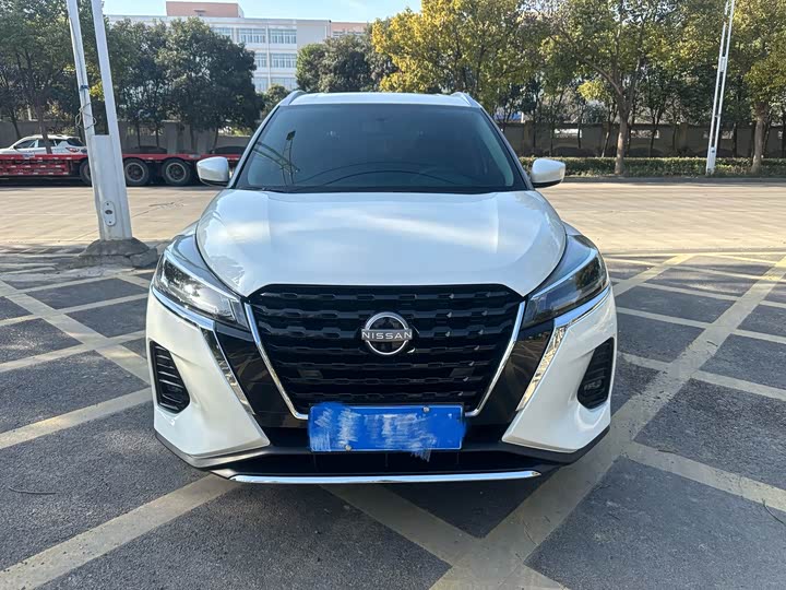2023 Nissan Kicks