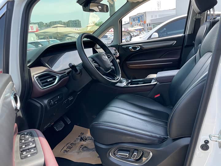 GAC Trumpchi M6 2024 2024款 MAX 270T WDCT 尊荣版